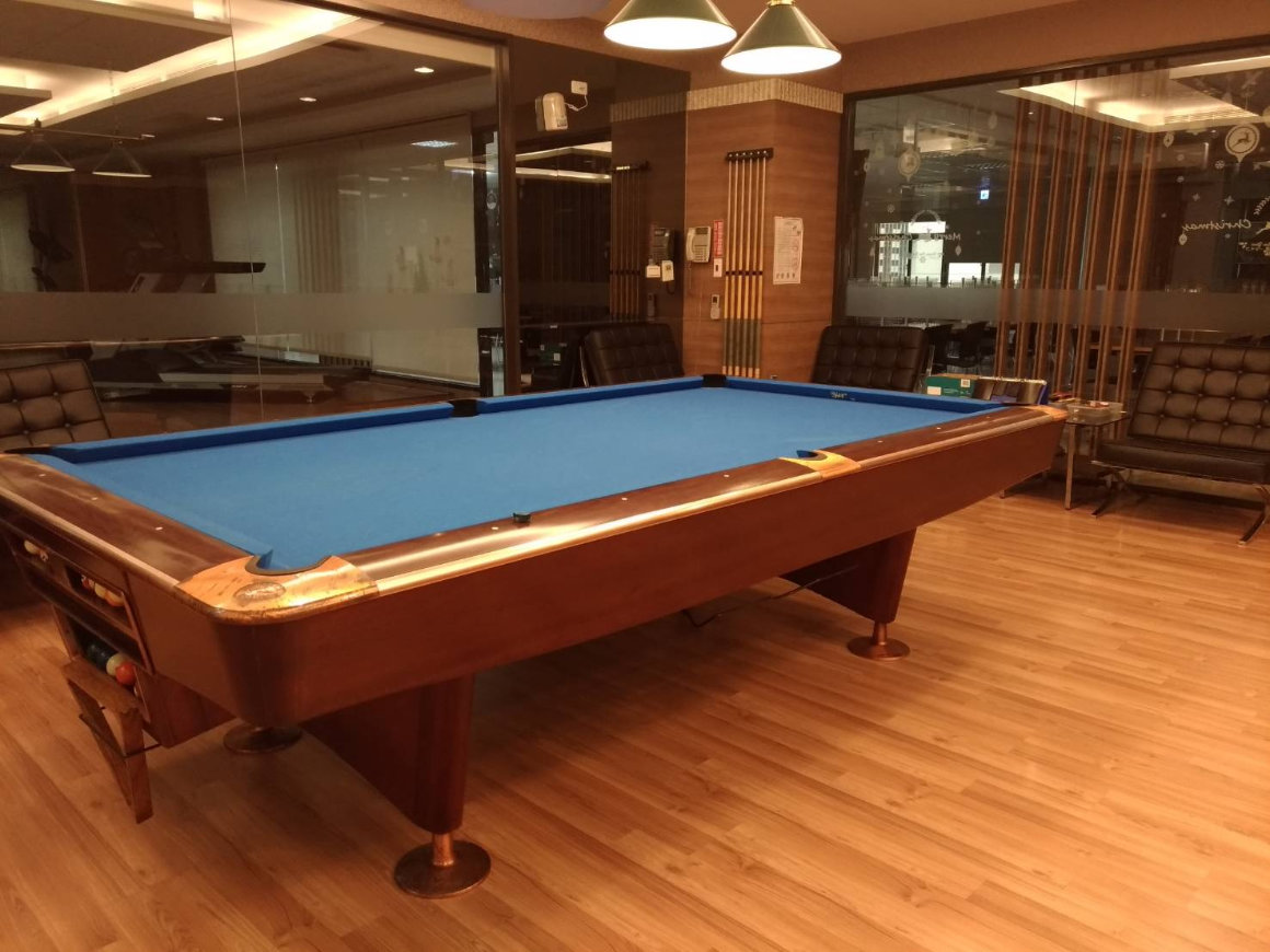 提供血壓計、體重體脂計、設置桌球、撞球運動娛樂室及健身房,免費提供同仁使用(楠梓廠區)